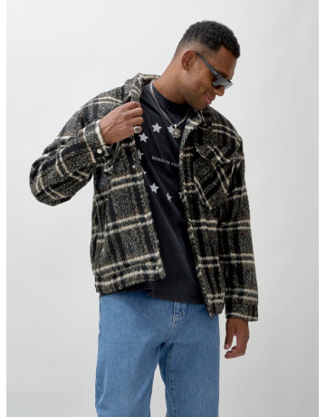 Мужская шерстяная рубашка прямого кроя для любого случая.