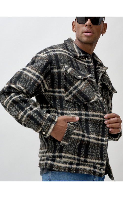 Мужская шерстяная рубашка прямого кроя для любого случая.