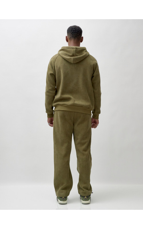 Мужской спортивный демисезонный костюм с начёсом.