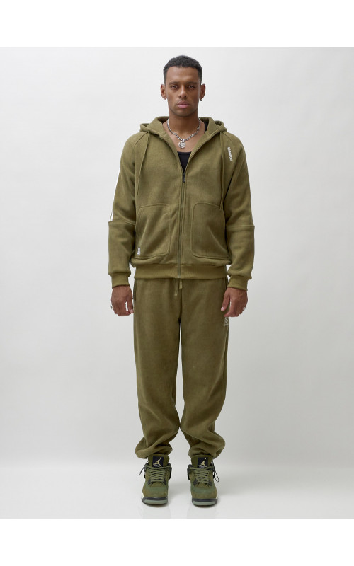 Мужской спортивный демисезонный костюм с начёсом.