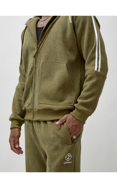 Мужской спортивный демисезонный костюм с начёсом.