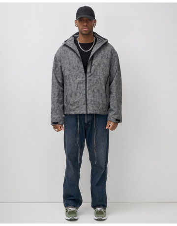 Мужская спортивная куртка «Хит сезона»: стиль и защита в любую погоду