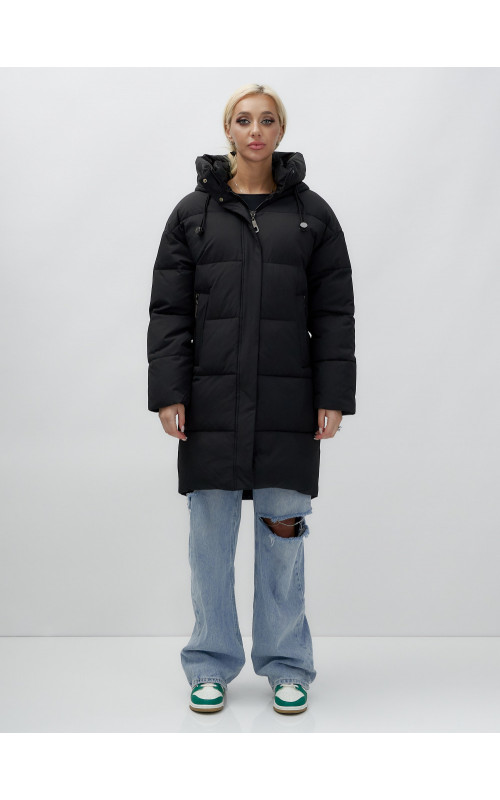 Женская зимняя куртка свободного кроя с простеганным утеплителем.