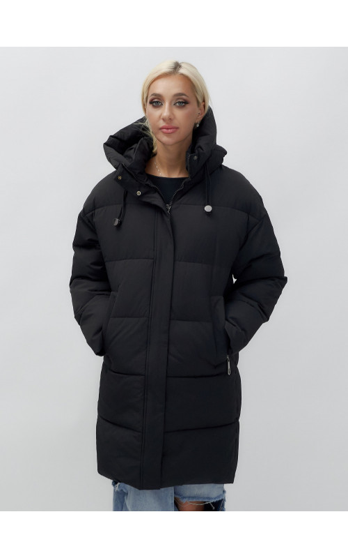 Женская зимняя куртка свободного кроя с простеганным утеплителем.