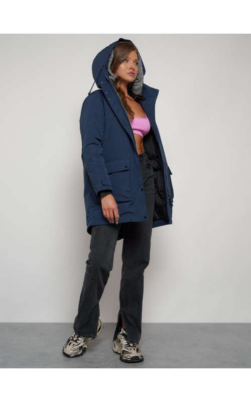 Женская зимняя парка для активного отдыха.