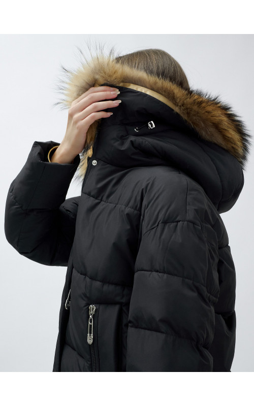 Женская короткая куртка премиум-класса с мехом.