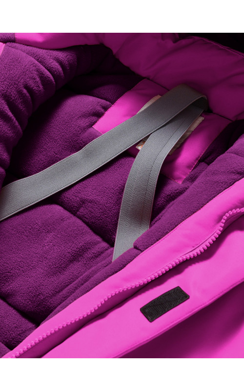 Горнолыжный комбинезон для девочек-подростков: тепло и защита в зимних приключениях