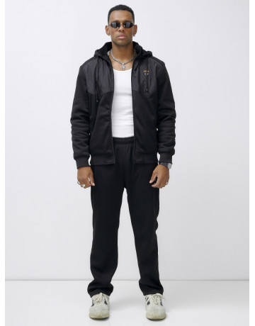 Утеплённый мужской зимний костюм для активного отдыха.