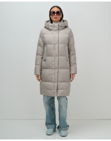Длинный женский пуховик с капюшоном для зимы.