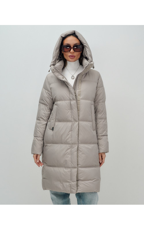 Длинный женский пуховик с капюшоном для зимы.