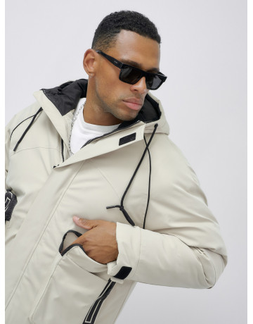 Зимняя куртка для активных мужчин: комфорт и тепло в холод