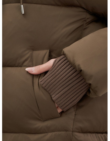 Пуховик с мехом песца, зима 2025, свободный крой