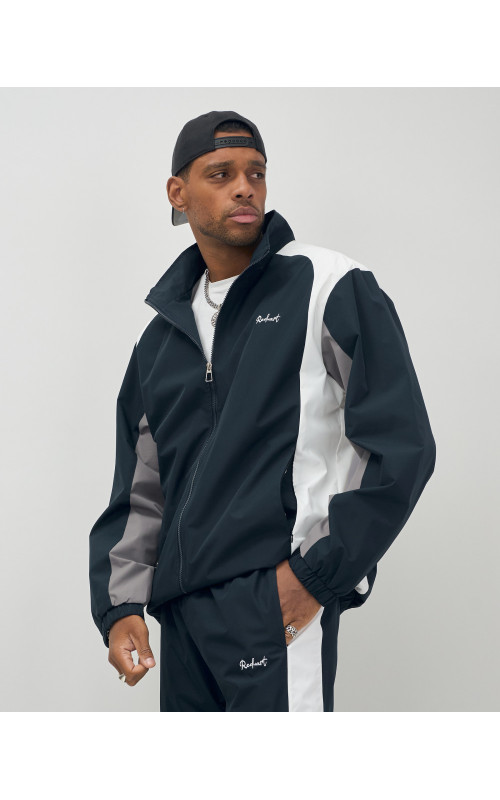 Спортивный костюм «Энергия весны-лета» для активного отдыха.