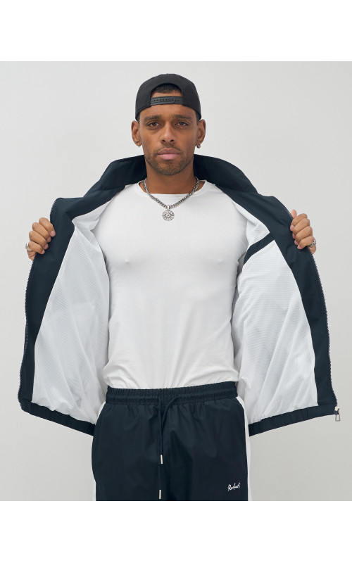 Спортивный костюм «Энергия весны-лета» для активного отдыха.