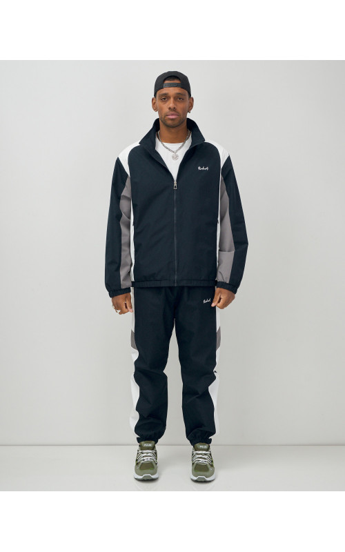 Спортивный костюм «Энергия весны-лета» для активного отдыха.