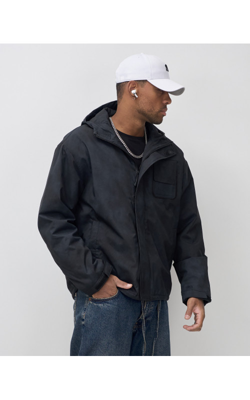 Мужская спортивная куртка для активного образа жизни.