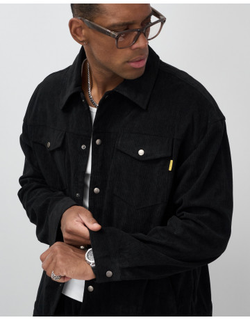 Мужской велюровый спортивный костюм для весны и лета.