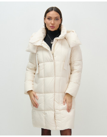 Длинный женский пуховик с капюшоном для зимы