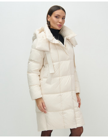 Длинный женский пуховик с капюшоном для зимы