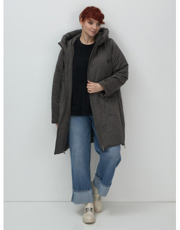 Длинный зимний пуховик для женщин с капюшоном.