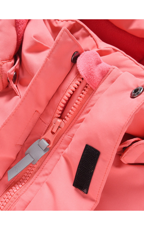 Горнолыжный комбинезон для девочек-подростков: стиль и комфорт для зимних приключений