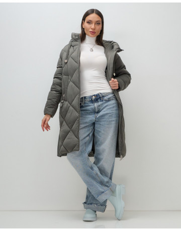 Длинный женский пуховик с капюшоном для зимы
