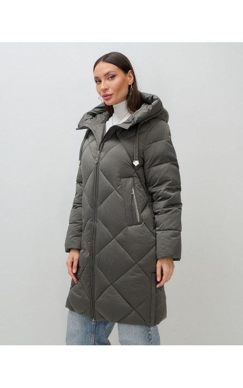 Длинный женский пуховик с капюшоном для зимы