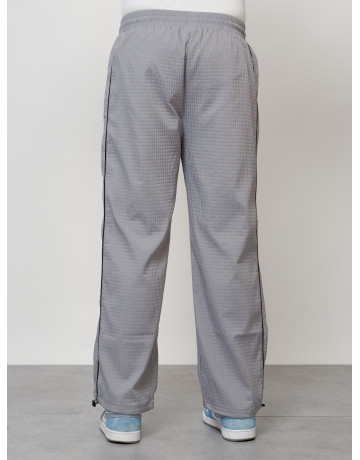 Мужской спортивный костюм для активного отдыха и повседневной носки