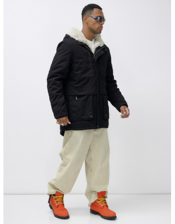 Зимняя мужская парка с утеплённым капюшоном для активного отдыха.