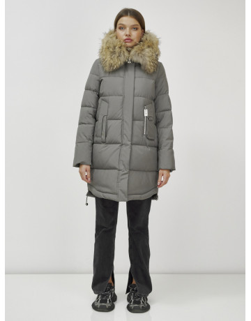 Женская зимняя куртка с мехом.