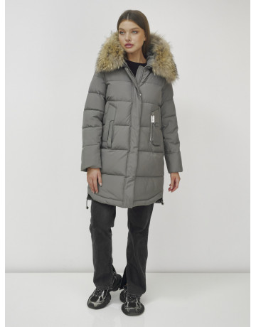 Женская зимняя куртка с мехом.