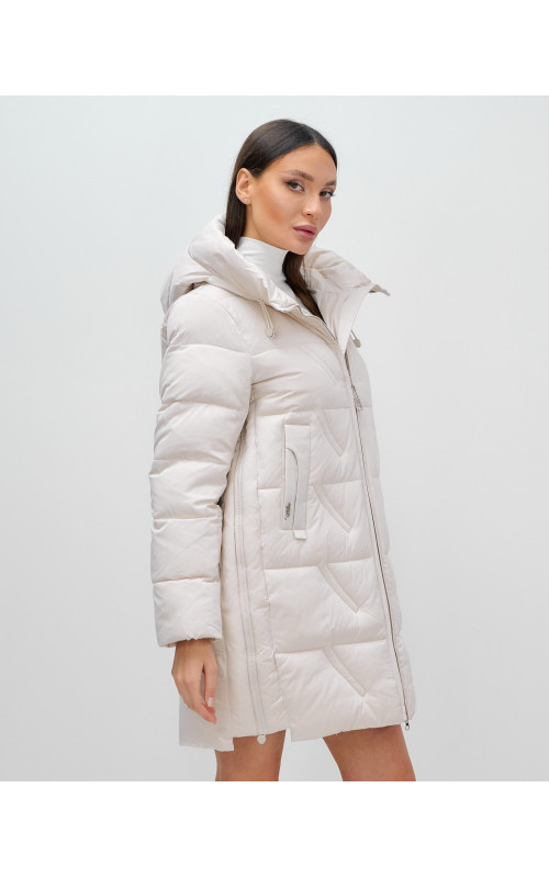 Тёплый женский пуховик с капюшоном для зимы