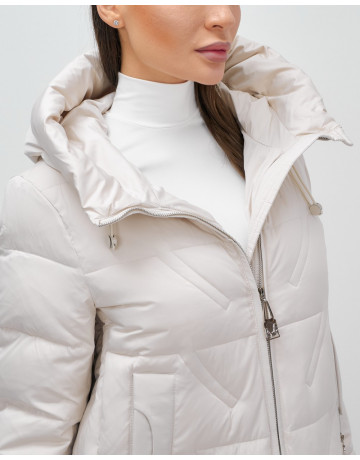 Тёплый женский пуховик с капюшоном для зимы