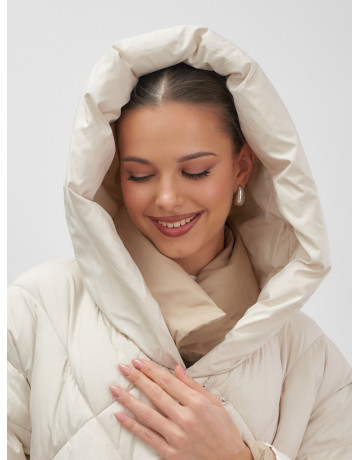 Утеплённый пуховик для женщин большого размера с капюшоном