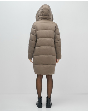 Длинный женский пуховик с капюшоном для зимы