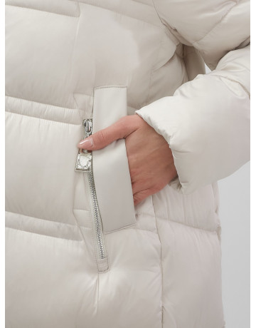 Длинный зимний пуховик для женщин с капюшоном.