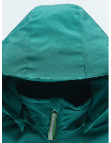 Зимний горнолыжный костюм для девочки: стиль и комфорт в горах