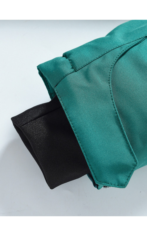 Зимний горнолыжный костюм для девочки: стиль и комфорт в горах