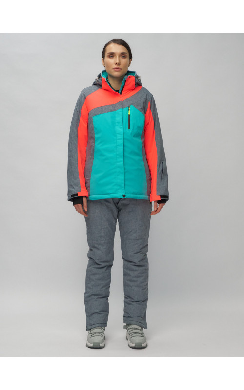 Женский горнолыжный костюм зимний.