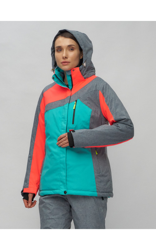 Женский горнолыжный костюм зимний.