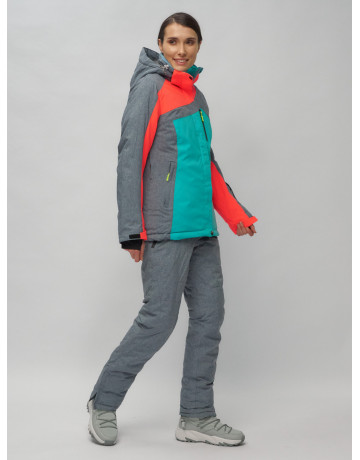 Женский горнолыжный костюм зимний.