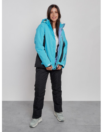 Женский горнолыжный костюм для зимних активностей