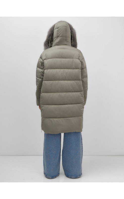 Длинный пуховик премиум-класса с мехом песца.