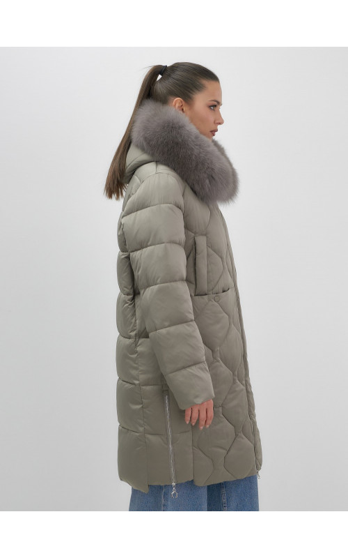Длинный пуховик премиум-класса с мехом песца.