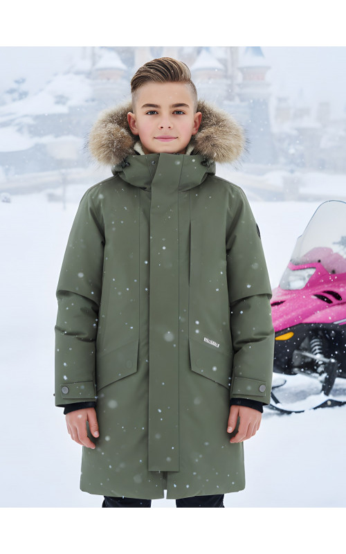 Зимняя парка для мальчика-подростка с мехом енота.