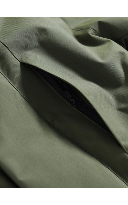 Зимняя парка для мальчика-подростка с мехом енота.