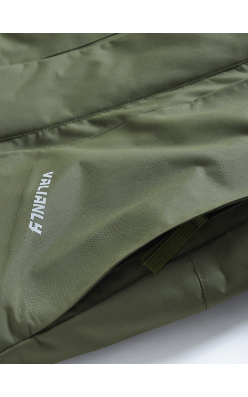 Зимняя парка для мальчика-подростка с мехом енота.