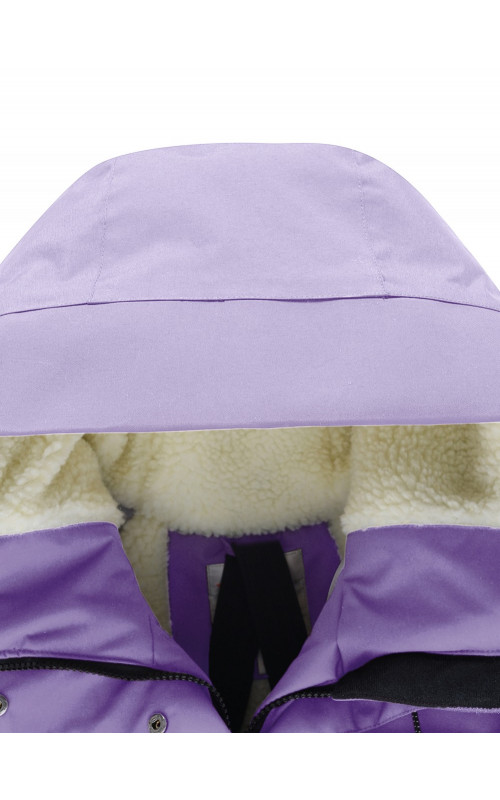 Зимняя женская парка с капюшоном для активного образа жизни.