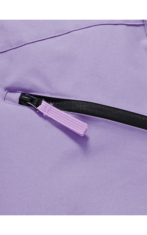 Зимняя женская парка с капюшоном для активного образа жизни.