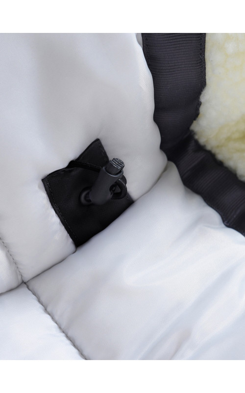 Детская зимняя парка для девочки, розовая, с капюшоном и мехом.